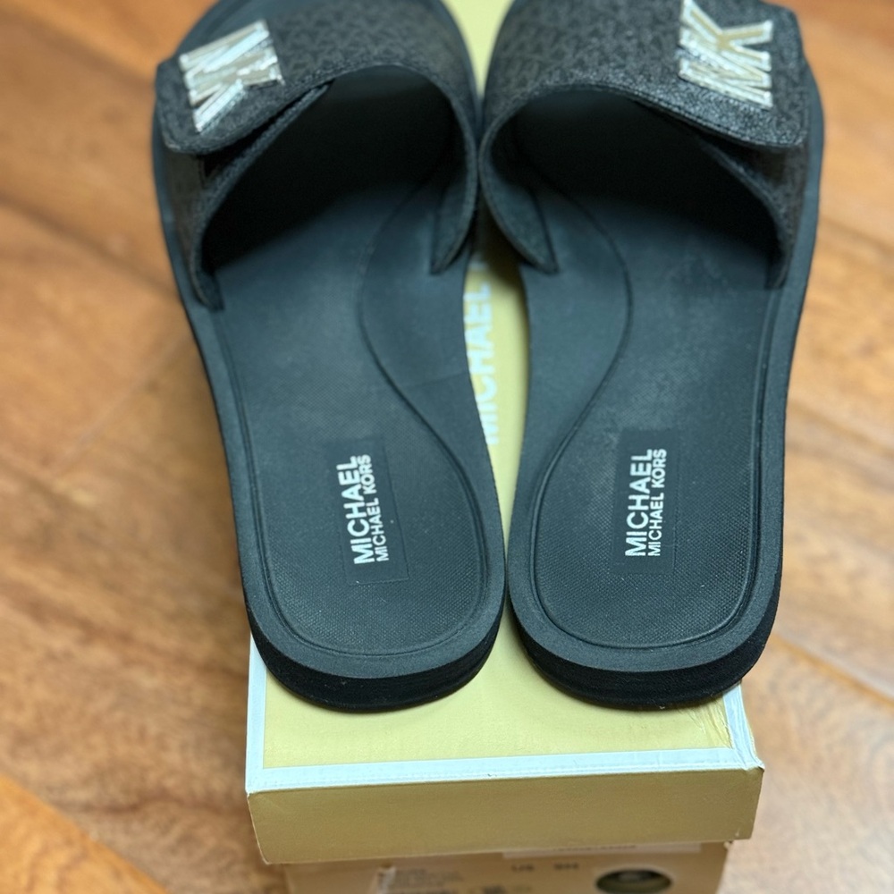 Michael Kors Black Slides Size 9M